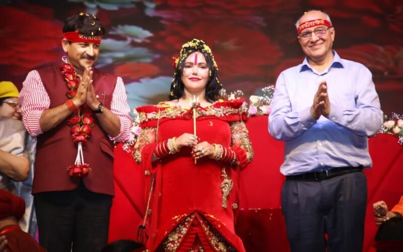 Radhe Maa distributed free rations to the needy