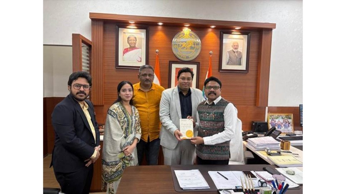 Naapbooks Directors Hold Strategic Meeting with Odisha’s IT Minister on e-Notary Digitalisation