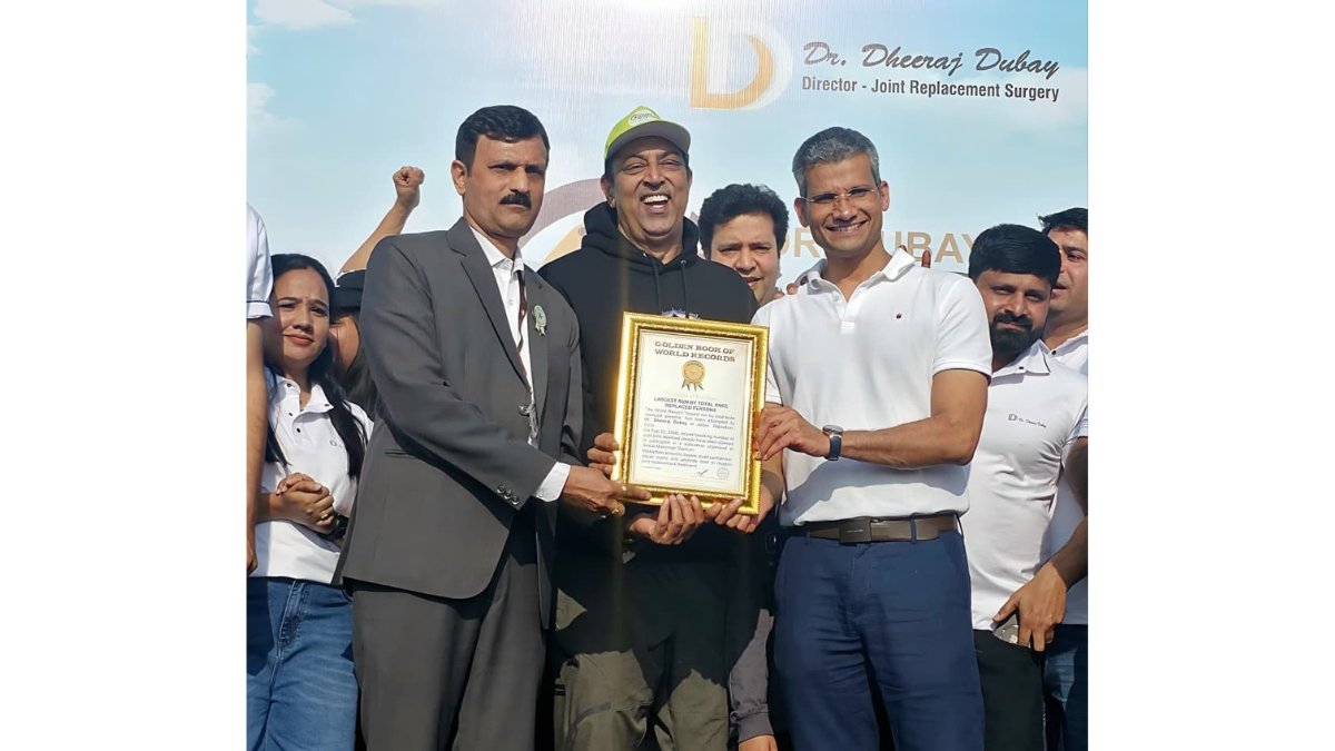 Jaipur Sets a Unique World Record: 220+ Joint Replacement Patients Perform Tadasana Together