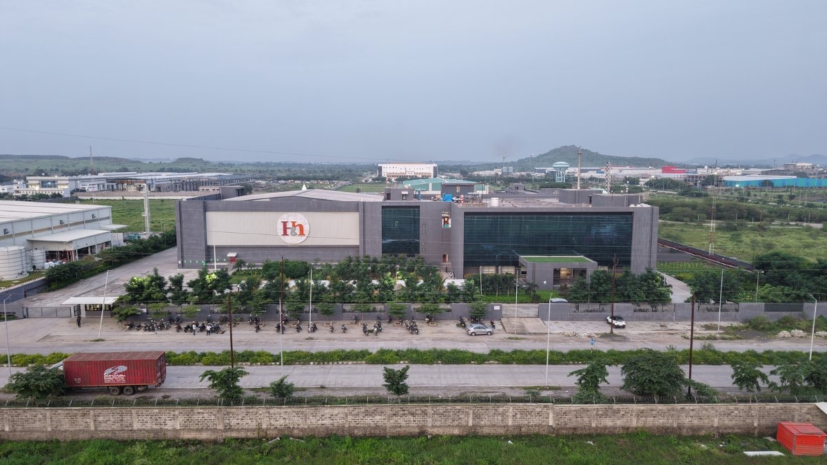 How H and H Healthcare Powers the Manufacturing Needs of Global Wellness Brands