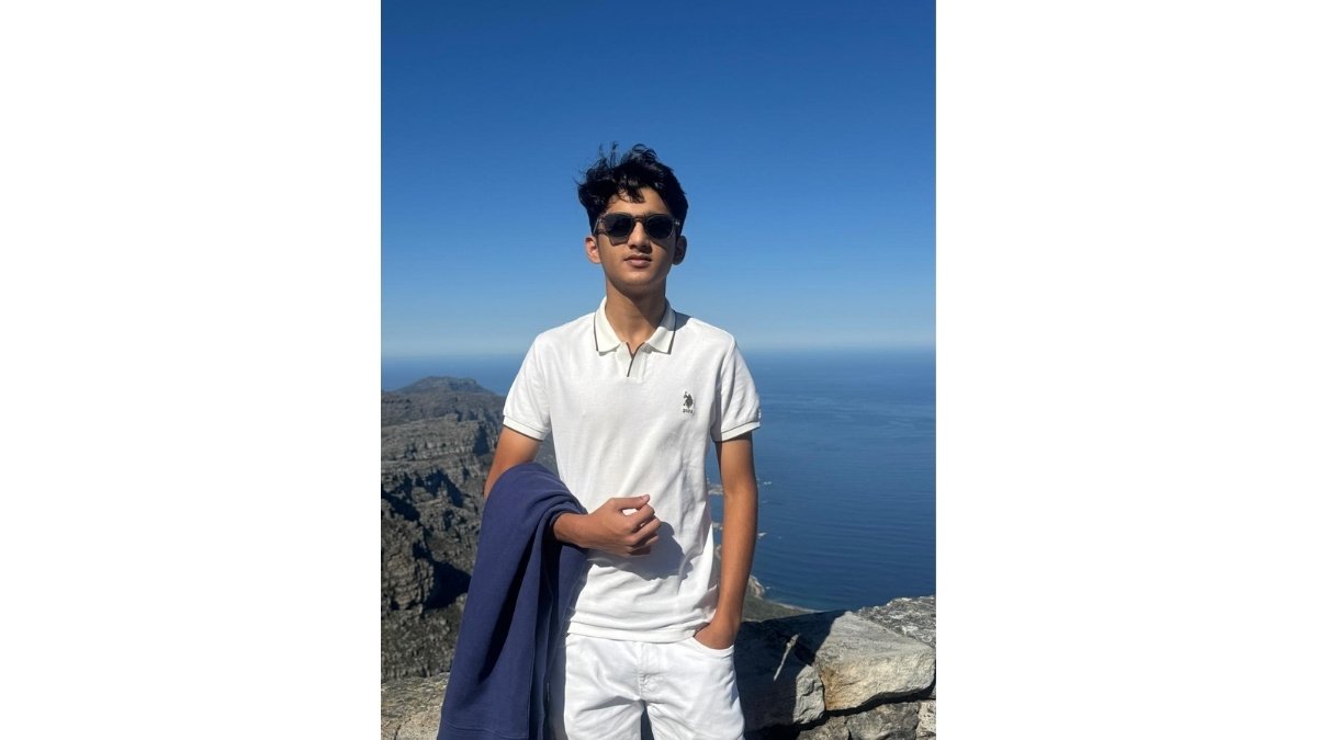 A Student Guided by the Gita: How Mithilesh Khandwala Balances Science, Mathematics and Leadership