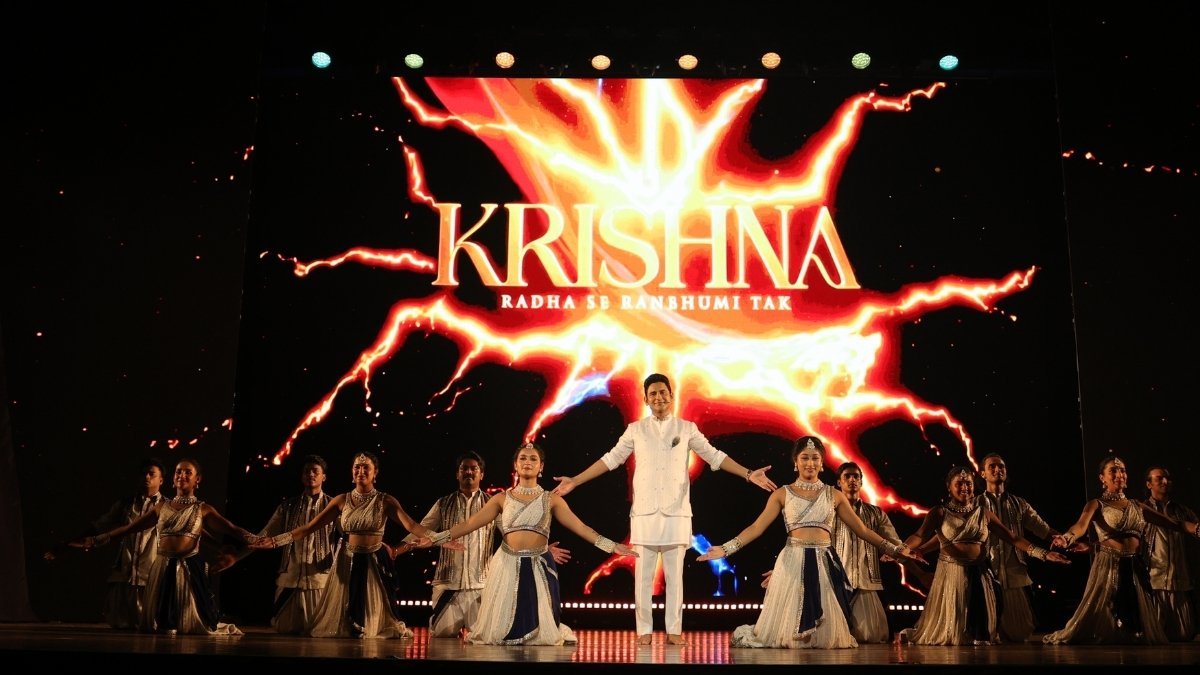 Manoj Muntashir Presents ‘KRISHNA – Radha Se Ranbhumi Tak’ in Kolkata, Graced by the Presence of BJP National General Secretary Shri Sunil Bansal