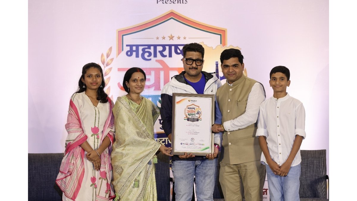 Mr. Satish Fakkad Mote Honoured with ‘Excellence in Agrochemical & Agricultural Solutions’ Award at Maharashtra Udyog Bhushan Puraskar 2026
