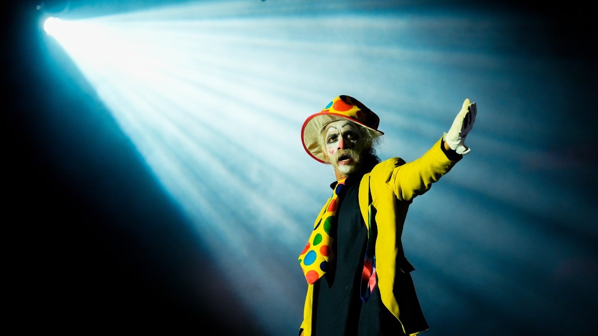 Parul University Hosts Second Edition of Vadodara Rashtriya Natya Mahotsav, Bringing Five Days of Theatre to the City