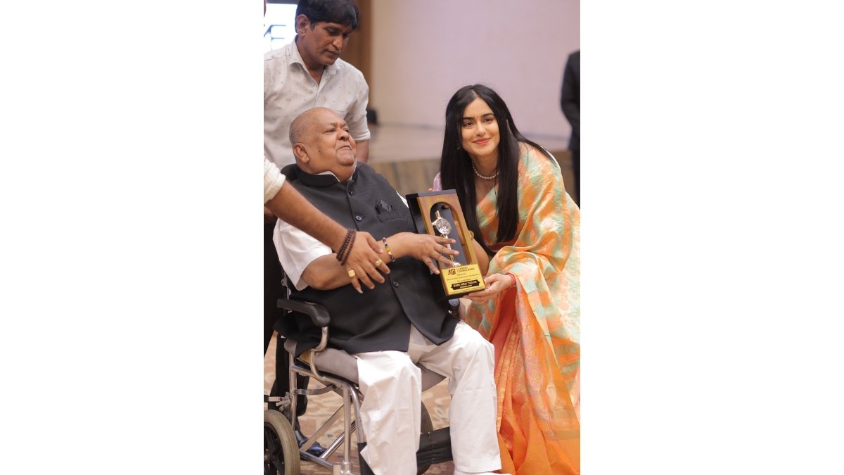‘Iconic Glory Awards 2026’ Held in Surat City
