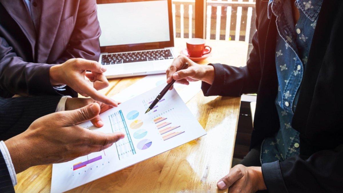 What Equity Investors Should Know About Using Loan Against Shares for Short-Term Liquidity