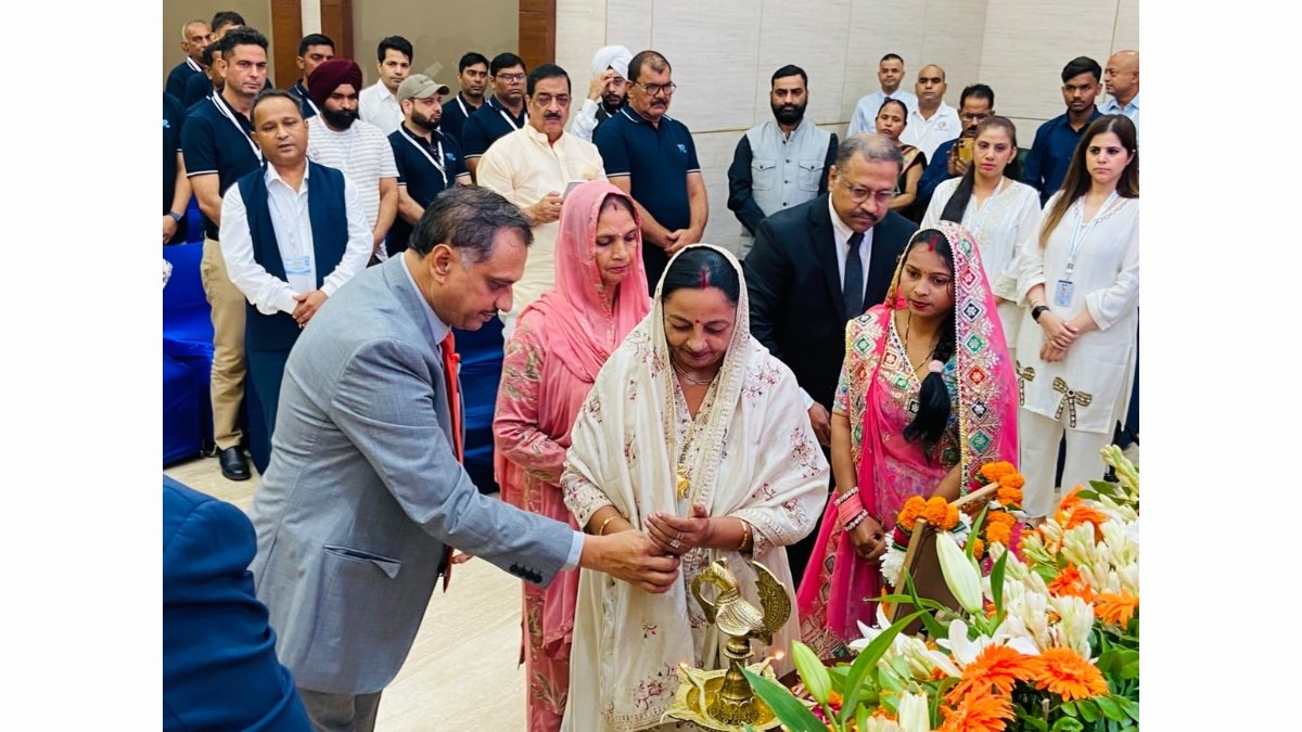 Families of Deceased Seafarers Should Receive Rs.1 Crore Each in Assistance: Sanjay Parashar